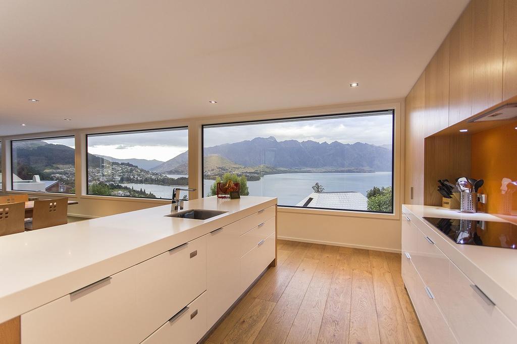 Fifteen By Amazing Accom Villa Queenstown Dış mekan fotoğraf