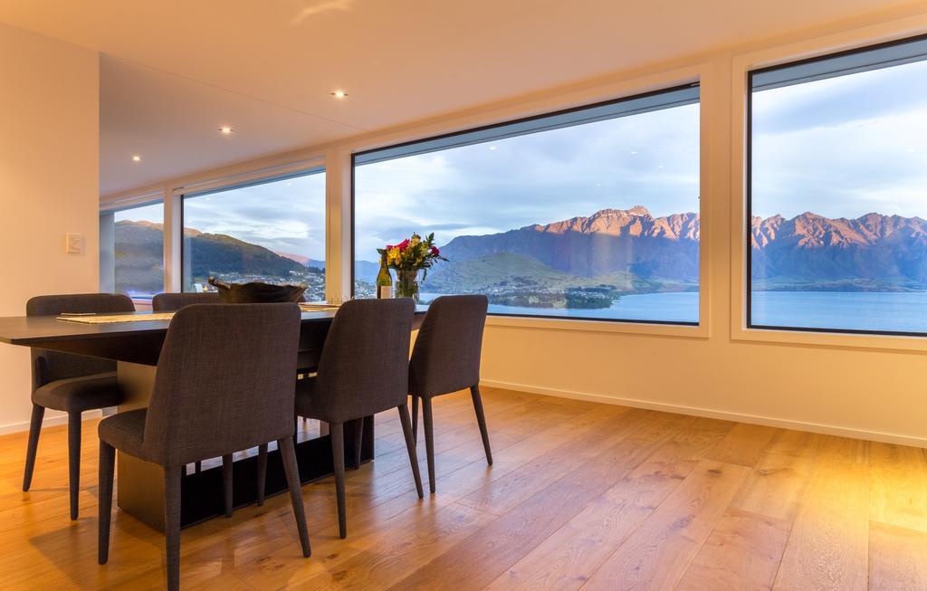 Fifteen By Amazing Accom Villa Queenstown Dış mekan fotoğraf